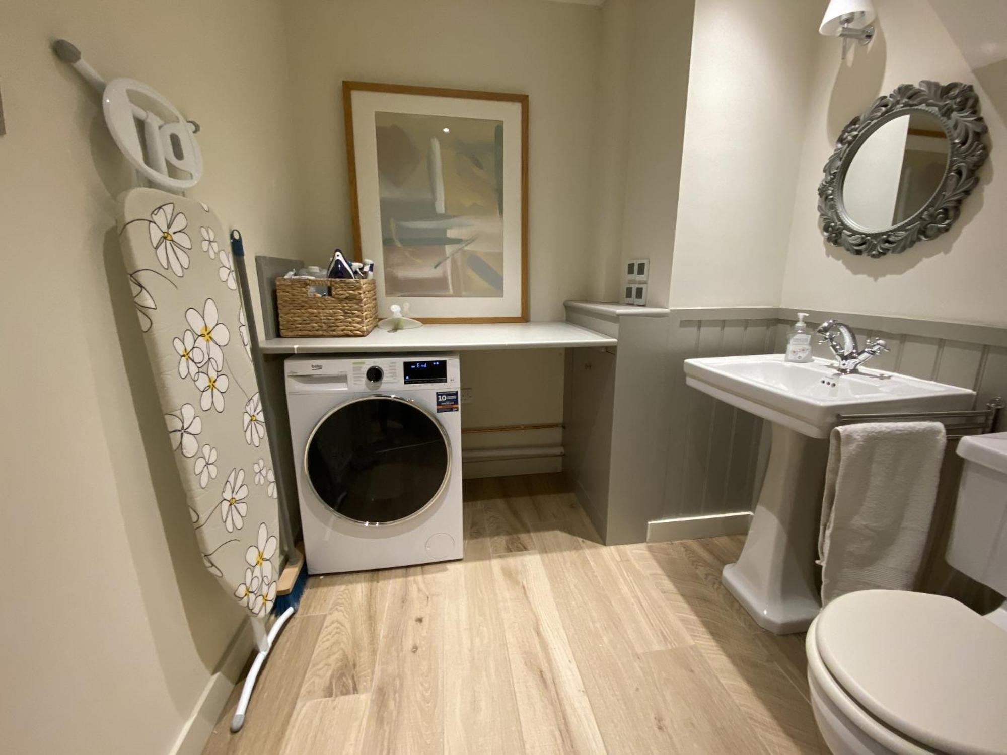 Apartment Walcot Yard With Parking, Keys Bath