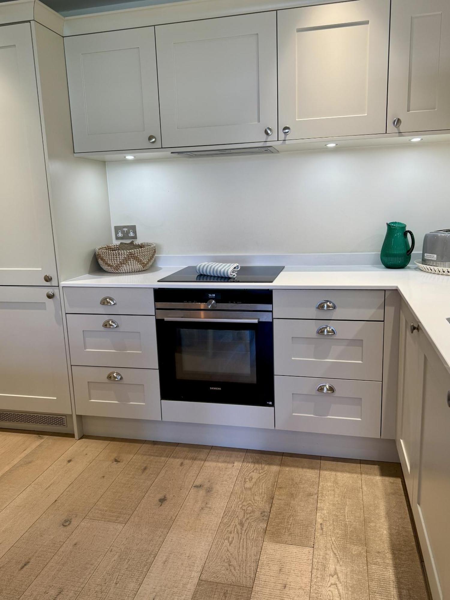 Walcot Yard With Parking, Keys Apartment Bath